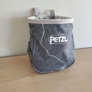 Petzl Saka chalk bag